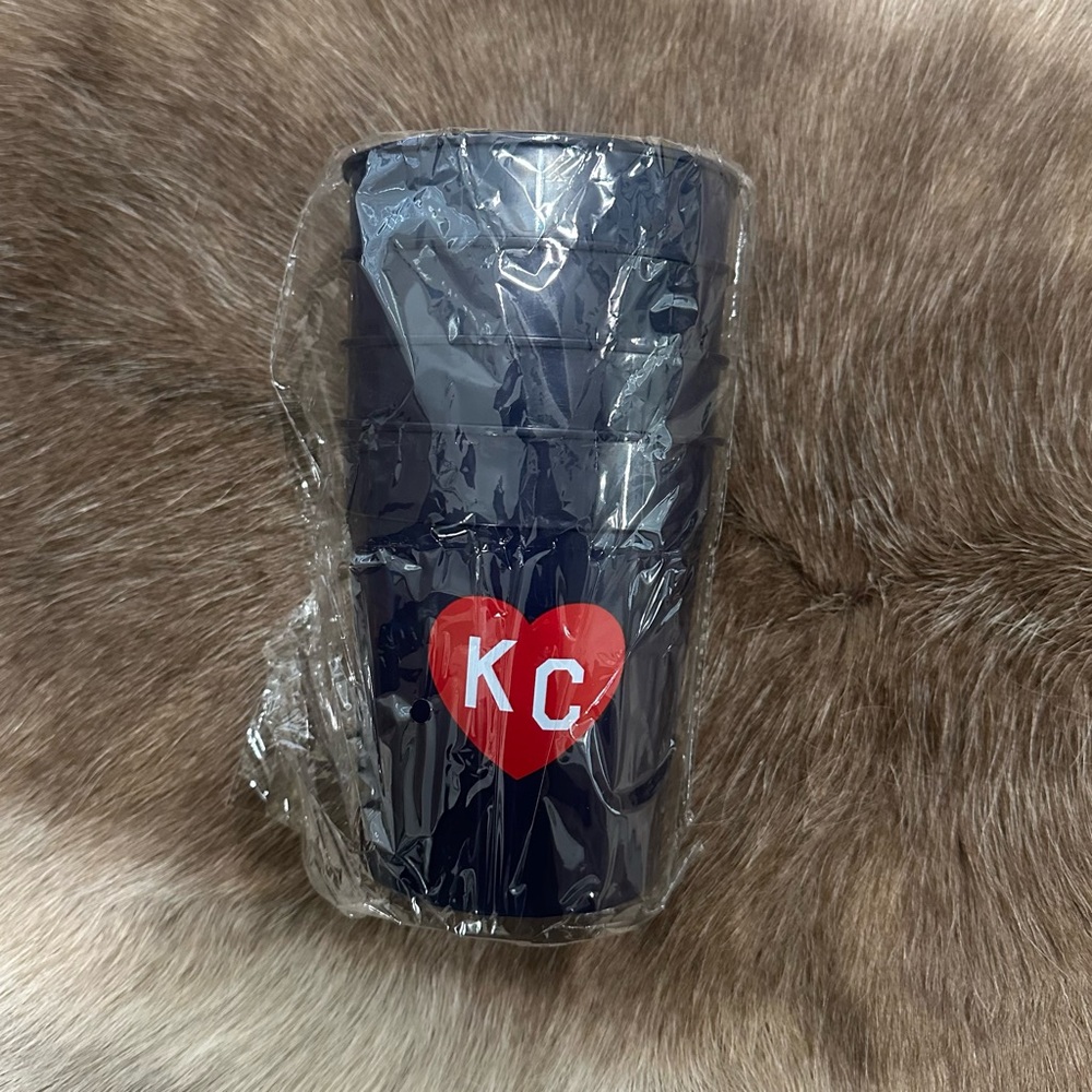 NWT Charlie Hustle KC Heart Navy & Red Cup Set (4 Cups)